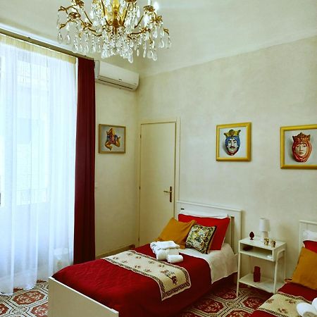 Hotel 4Tino à Catane Extérieur photo