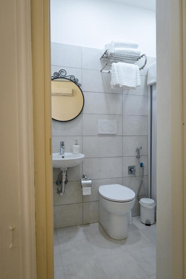 Hotel 4Tino à Catane Extérieur photo